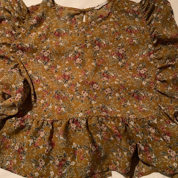 Blouse - Picture 2 of 3